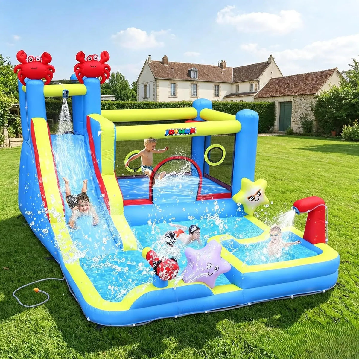 Bonnlo aire de jeux – 375 x292 x230cm